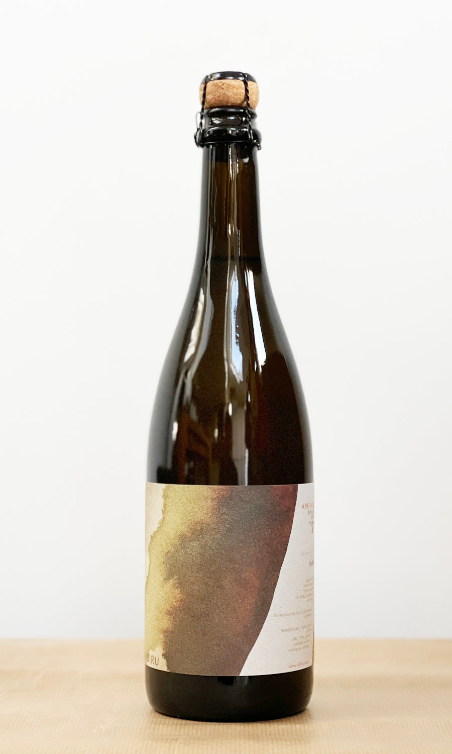 Nibiru - Amphibolit Brut Nature 2020